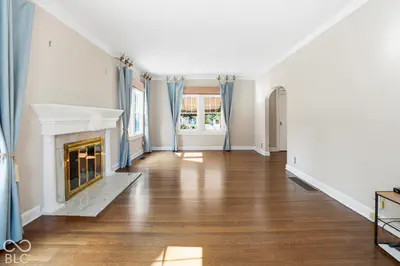 5527 Pennsylvania Street, Indianapolis - 7