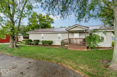 9440 Morrison, Forest - 2