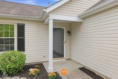 12174 Split Granite Drive, Fishers - 2