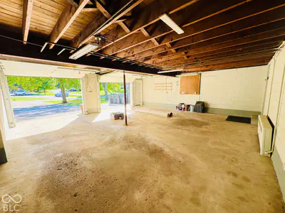 450 Valley Lane, Greenwood - 43