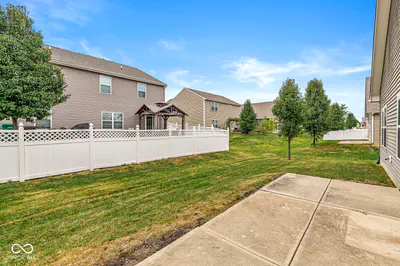 5350 Tanglewood Lane, Whitestown - 33