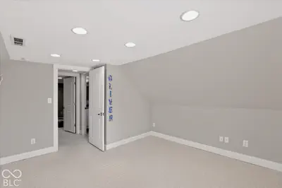 1064 Hosbrook, Indianapolis - 33