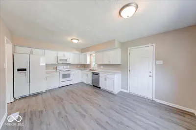 3226 Auburn Road, Indianapolis - 10