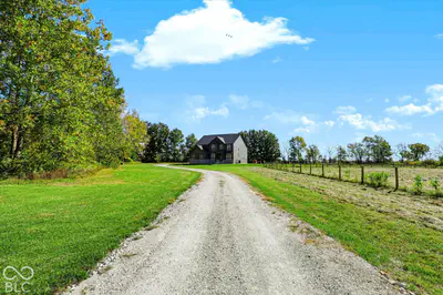 1385 S County Road 1100 E, Zionsville - 63