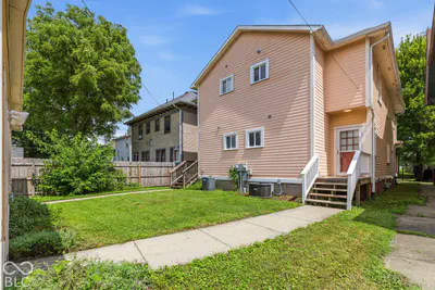 2330 N Alabama Street, Indianapolis - 34