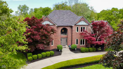 152 Derbyshire Drive, Indianapolis