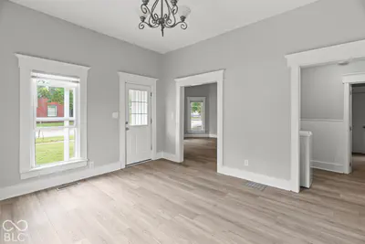 639 W Morgan Street, Martinsville - 18