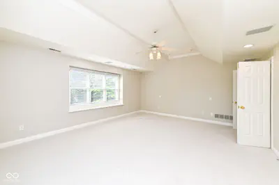 10822 Turne Grove, Fishers - 18