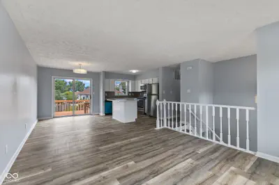1564 Chase Boulevard, Greenwood - 11