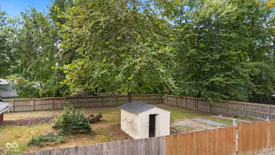 1090 N Mann Avenue, Austin - 19