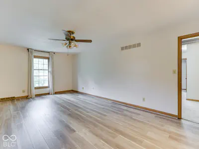 594 Watterson Court, Indianapolis - 34