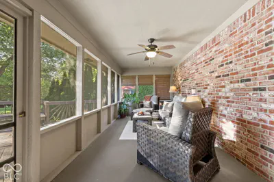 282 Adrienne Drive, Greenwood - 34