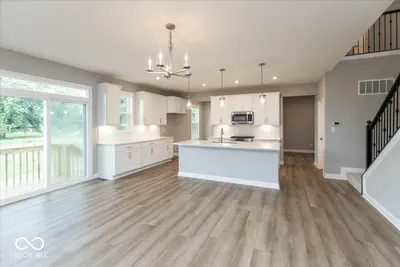 9564 Hemingway Drive, Indianapolis - 10
