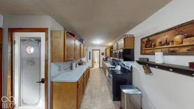 105 N Prairie Street, New Richmond - 12
