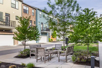 1833 New Jersey Street, Indianapolis - 28
