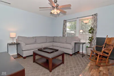 2372 Shadowbrook Drive, Plainfield - 4