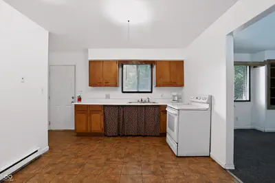 1612 Willis Drive, Bloomington - 10