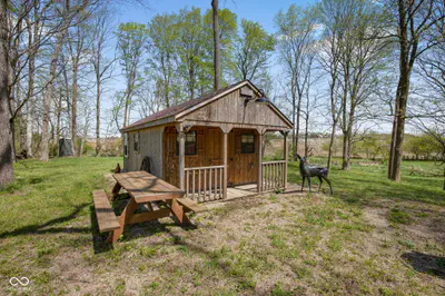 2649 600, Thorntown - 105