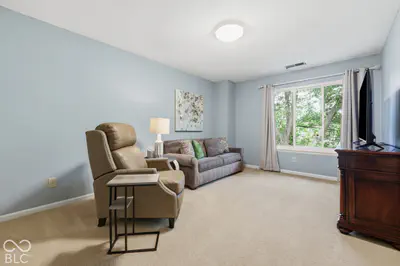 558 Hunters Drive, Carmel - 14
