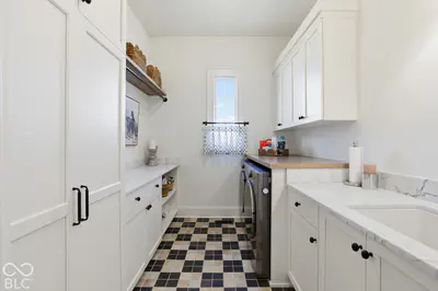 3588 Marketplace Court, Zionsville - 21
