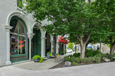 706 Massachusetts Avenue, Indianapolis