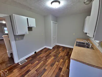 804 N Bradley Avenue, Indianapolis - 10