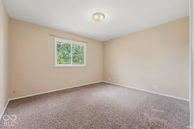 4312 W Kings Row Street, Muncie - 35