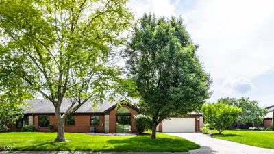 9223 Golden Oaks, Indianapolis