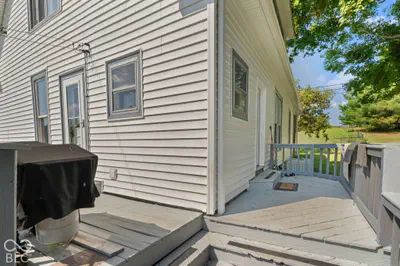 11409 Highway 150, Greenville - 47