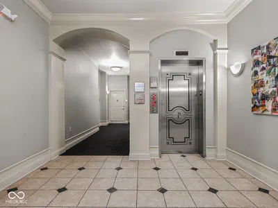 450 Ohio Street, Indianapolis - 47