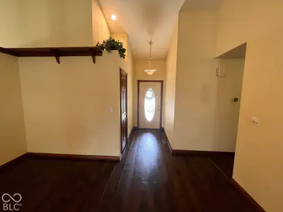6134 Sloan Valley, Columbus - 3