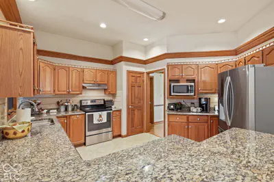 282 Adrienne Drive, Greenwood - 10