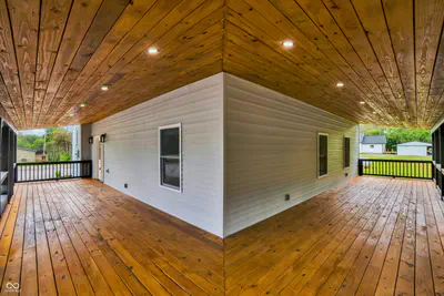 6850 Base Road, North Vernon - 56