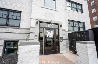 1309 Pennsylvania Street, Indianapolis - 2