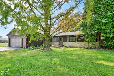4438 Bridgefield East Drive, Plainfield - 2