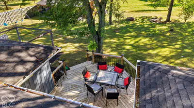 6205 300 S Road, New Palestine - 24