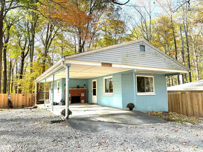 10151 Brann Road, Poland