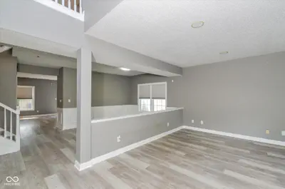 6517 Heritage Hill Drive, Indianapolis - 2