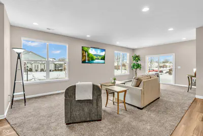 7749 Silver Fox Drive, Indianapolis - 14