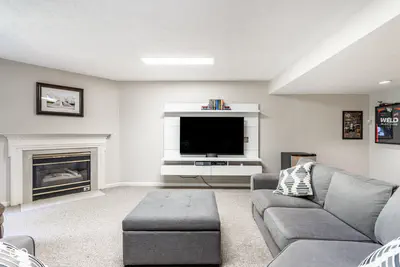 3360 Fox Orchard Circle, Indianapolis - 28