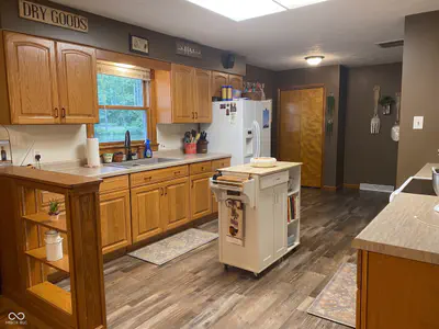617 Medallion Drive, Greencastle - 8