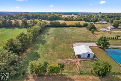 7165 Base Road, North Vernon - 38