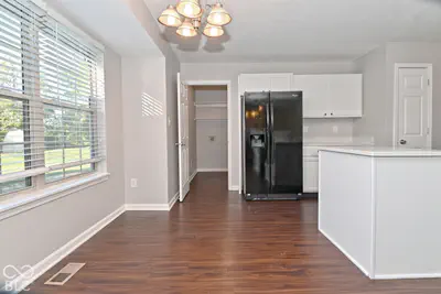 5524 Oakcrest Drive, Indianapolis - 21
