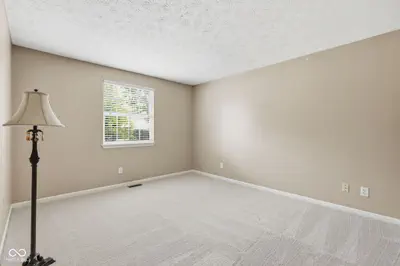 11370 Wilderness Trail, Fishers - 33