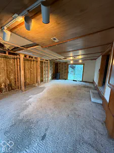 303 W Main Street, Spiceland - 23