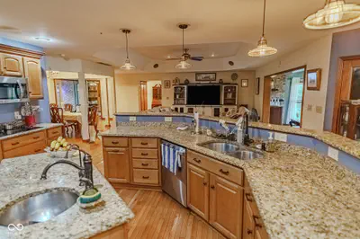 1580 E Garnett Drive, Frankfort - 2