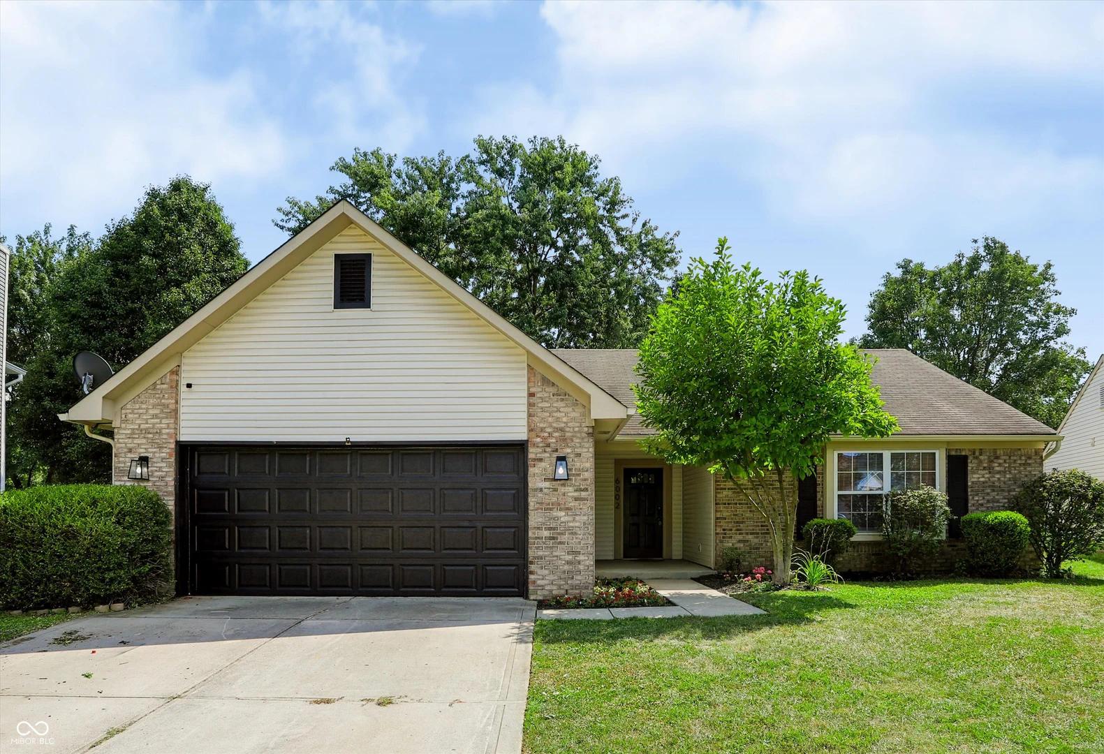 6002 Sycamore Forge Lane, Indianapolis