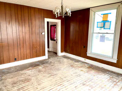 310 S Pleasant Street, Edinburgh - 19