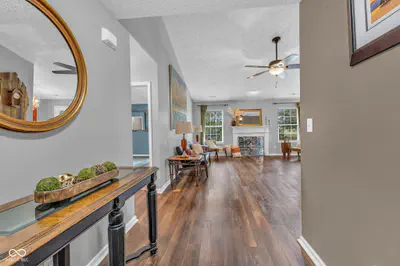 2055 Autumn Faith Way, Avon - 3