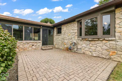 2448 S Sunrise Drive, New Palestine - 24